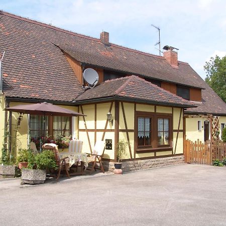 Gaestehaus "Gisela" Im Fuerstlichen Fischhaus Schillingsfürst 外观 照片