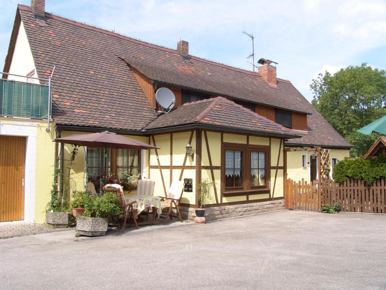 Gaestehaus "Gisela" Im Fuerstlichen Fischhaus Schillingsfürst 外观 照片