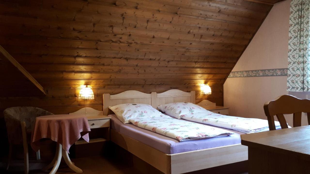 Gaestehaus "Gisela" Im Fuerstlichen Fischhaus Schillingsfürst 外观 照片