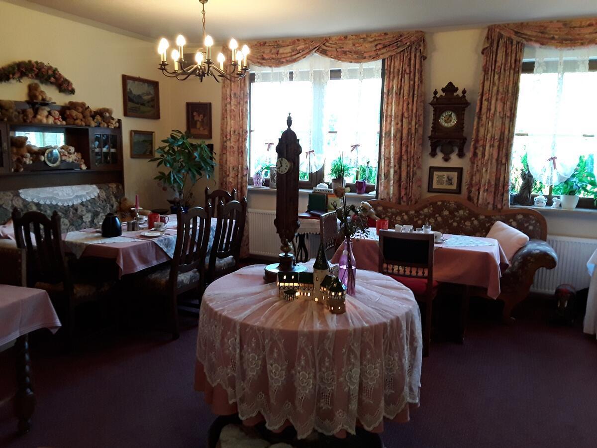 Gaestehaus "Gisela" Im Fuerstlichen Fischhaus Schillingsfürst 外观 照片