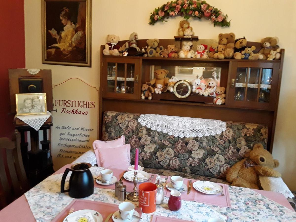 Gaestehaus "Gisela" Im Fuerstlichen Fischhaus Schillingsfürst 外观 照片